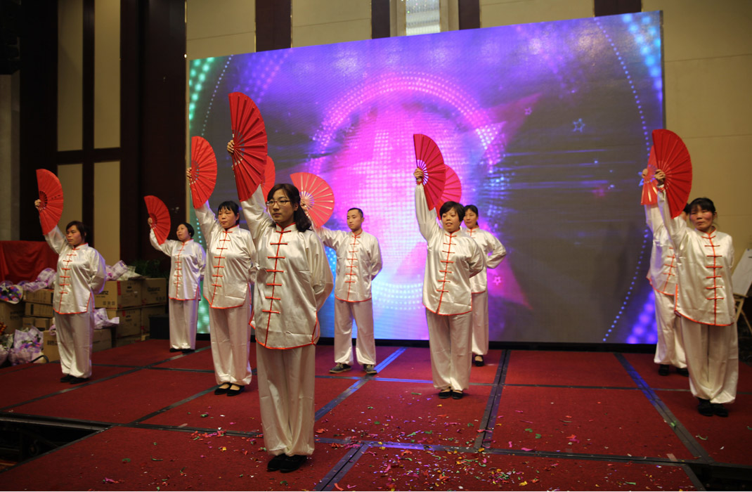 2015年科恩年會(huì)-“因?yàn)橛心?，所以幸福！? bigimg=